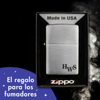 Zippo iniiales con letras