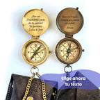 Brújula pulida camino viaje